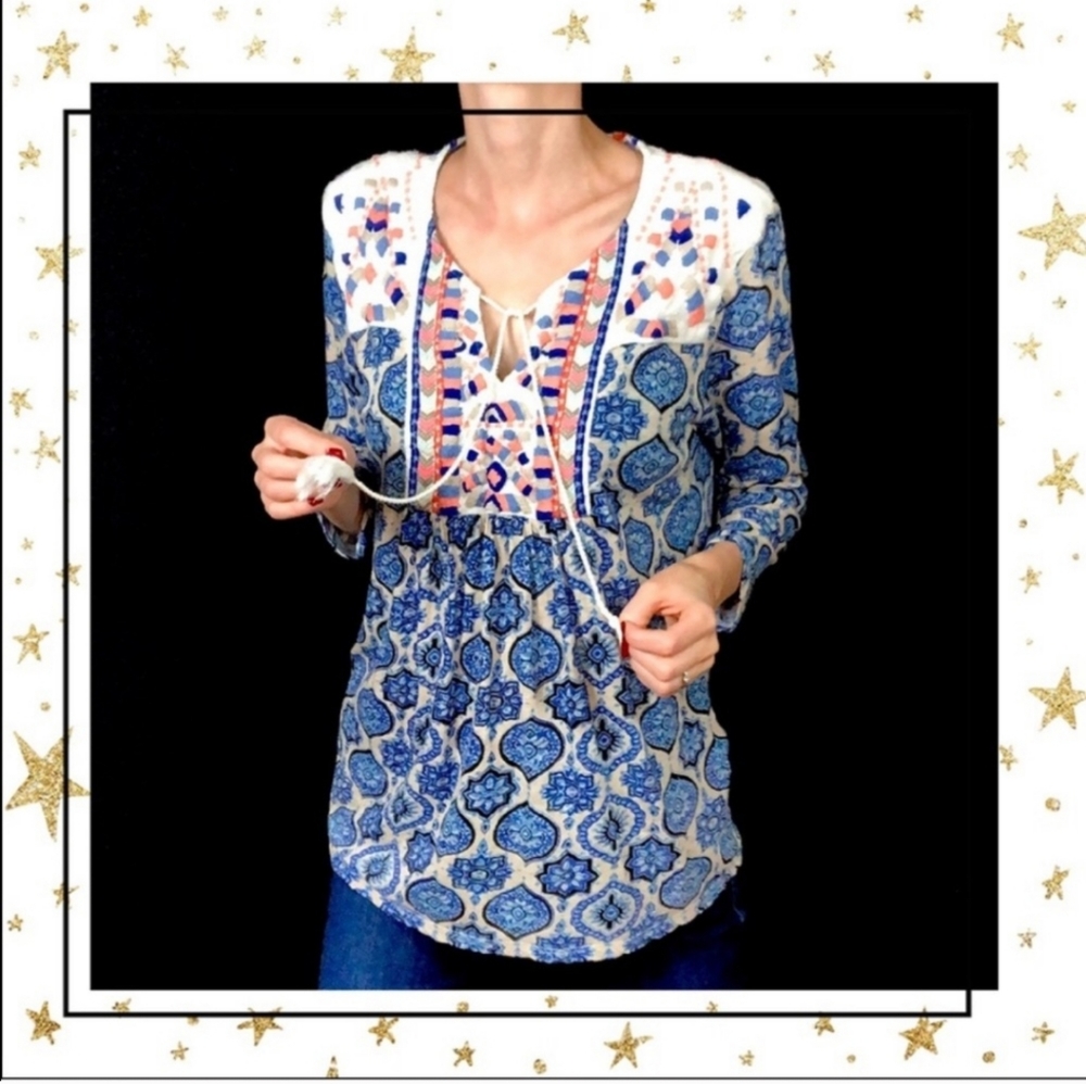 Moving Sale! Lucky Brand embroidered linen blend top